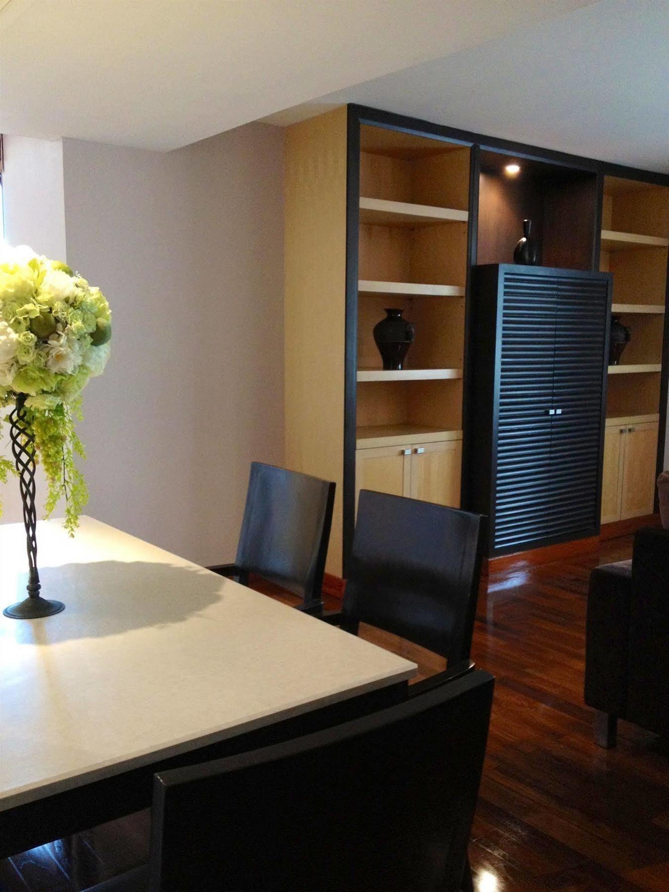 Gardengrove Suites Bangkok Exterior foto